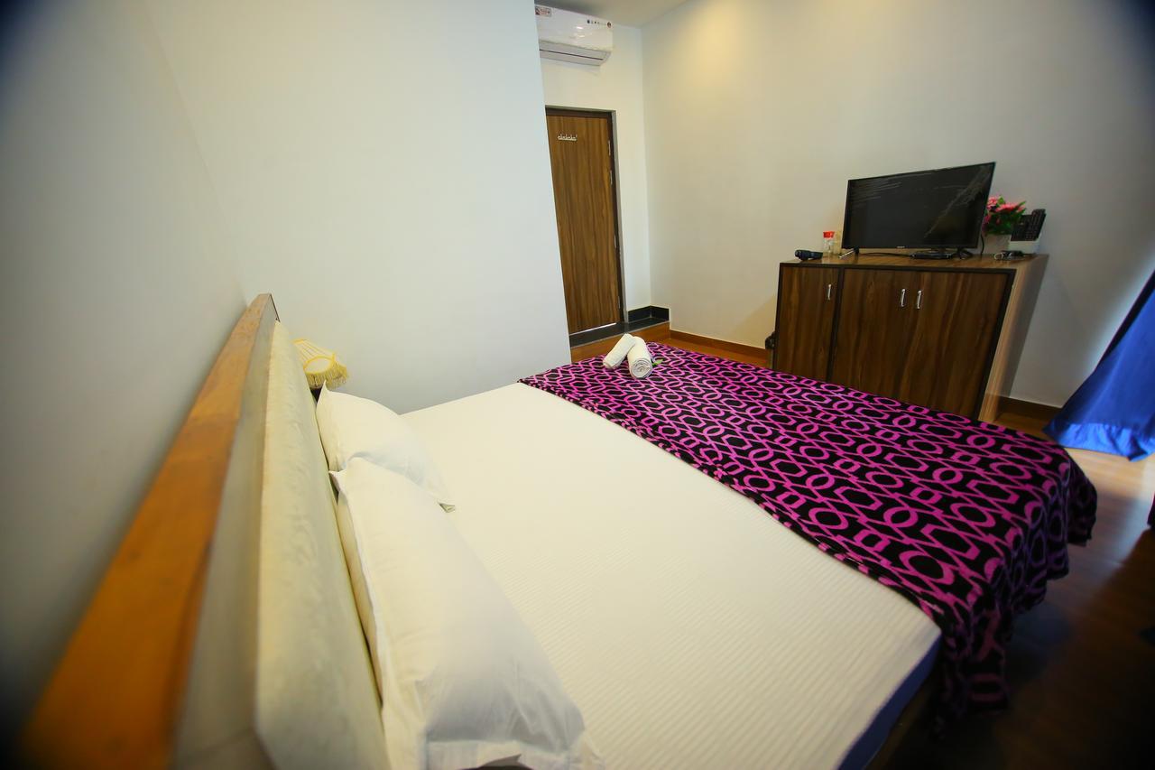 Osakataj Hotel Agra  Exterior foto